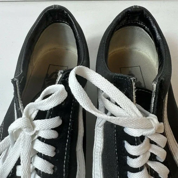 Vans Off The Wall Womens Size 10 Lace Up Sneakers Black White Low Top Skate Shoe - Picture 11 of 12